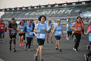 BIB: 71213, 1098, 1760, 17187
                            <button type="button" onclick="openModal(11004401)" class="btn btn-primary btn-sm float-right btn-popup" data-toggle="modal" data-target=".modal-high-quality">
                        <i class="fas fa-shopping-cart"></i> Add to Cart
                    </button>
                                            <button type="button" onclick="isThisMe(11004401, true)" class="btn btn-success btn-sm float-right btn-popup btn-isme hidden" data-toggle="tooltip" data-placement="bottom" title="นี่คือรูปของคุณใช่ไหม คลิกที่นี่เพื่อเอาเข้าอัลบั้ม">
                        <i class="fas fa-plus"></i> Add to album
                    </button>
                    <button type="button" onclick="isThisMe(11004401, false)" class="btn btn-warning btn-sm float-right btn-popup btn-isnotme hidden">
                        <i class="fas fa-ban"></i> Remove from album
                    </button>